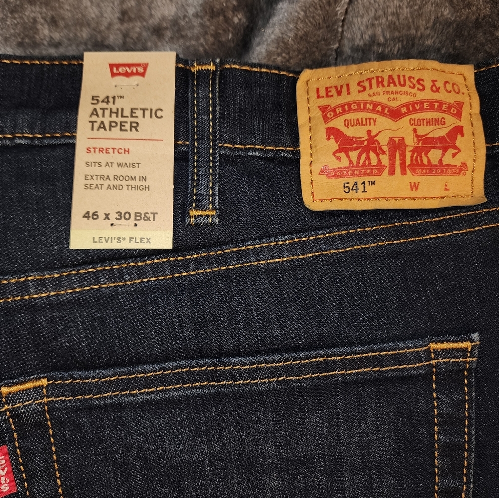 Levi's 541 Athletic Taper Men's Jeans 46 waist by 30 Lenght